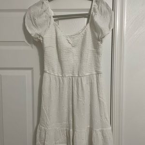 puff sleeve lace dress